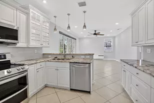 1716 NW 166th Ave, Pembroke Pines, FL 33028 - Photo 20
