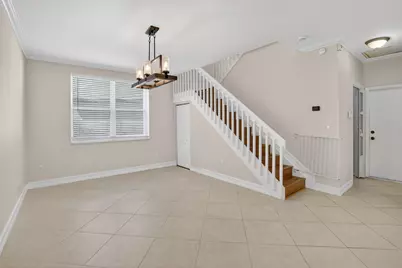 1716 NW 166th Avenue, Pembroke Pines, FL 33028 - Photo 8