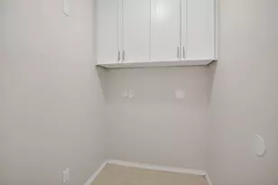 1716 NW 166th Ave, Pembroke Pines, FL 33028 - Photo 52