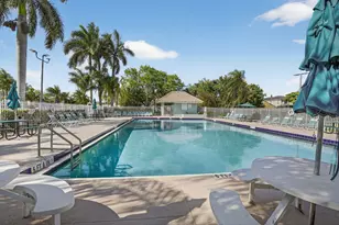 1716 NW 166th Ave, Pembroke Pines, FL 33028 - Photo 56