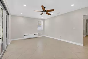 1716 NW 166th Ave, Pembroke Pines, FL 33028 - Photo 16