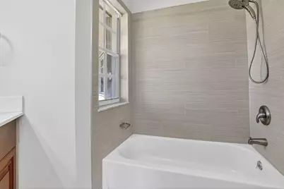 1716 NW 166th Avenue, Pembroke Pines, FL 33028 - Photo 36