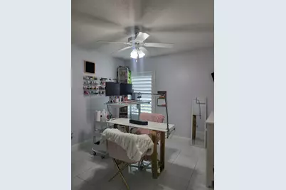 272 SW Crescent Avenue, Port Saint Lucie, FL 34984 - Photo 16