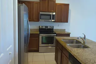 1088 NW 33rd Ct, Pompano Beach, FL 33064 - Photo 4