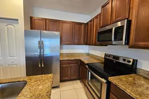 1088 NW 33rd Ct, Pompano Beach, FL 33064 - Photo 4