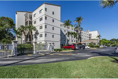 701 NW 19th Street NW #401, Fort Lauderdale, FL 33311 - Photo 14