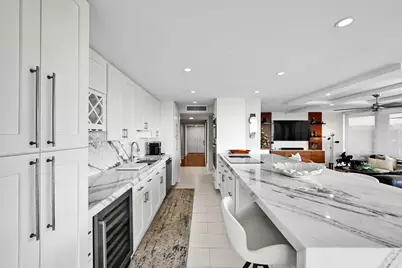 800 Jeffery Street #411, Boca Raton, FL 33487 - Photo 1