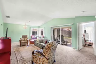 69 Kingfisher Way, Boynton Beach, FL 33436 - Photo 6