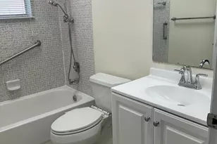 548 Normandy Ln, Delray Beach, FL 33484 - Photo 16