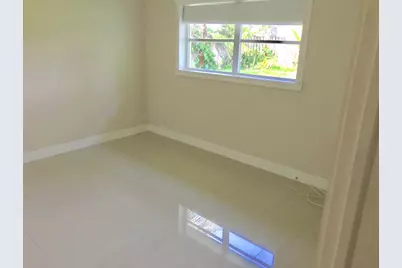 11 NE 17th Avenue, Pompano Beach, FL 33060 - Photo 4