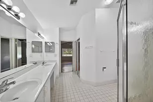 10160 NW 3rd Ct, Plantation, FL 33324 - Photo 18