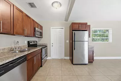 8 NE 9th Avenue, Deerfield Beach, FL 33441 - Photo 34