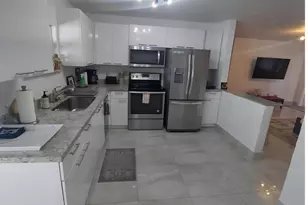 1670 NE 1st Ave, Pompano Beach, FL 33060 - Photo 6