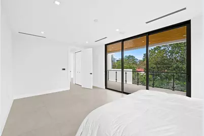 2324 SW 26th Street, Miami, FL 33133 - Photo 18