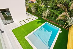 2324 SW 26th St, Miami, FL 33133 - Photo 22