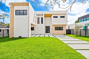 2324 SW 26th St, Miami, FL 33133 - Photo 1