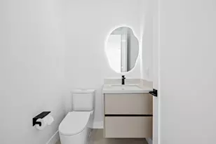 2324 SW 26th St, Miami, FL 33133 - Photo 16