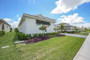 9524 St Germain Dr, Palm Beach Gardens, FL 33412 - Photo 4