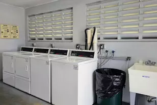 2800 Ashley Dr E, West Palm Beach, FL 33415 - Photo 30