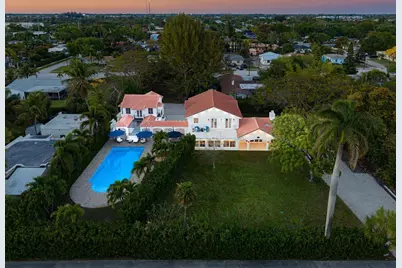 321 SW 1st Avenue, Boynton Beach, FL 33435 - Photo 1