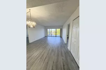 9235 SW 8th Street #512, Boca Raton, FL 33428 - Photo 2