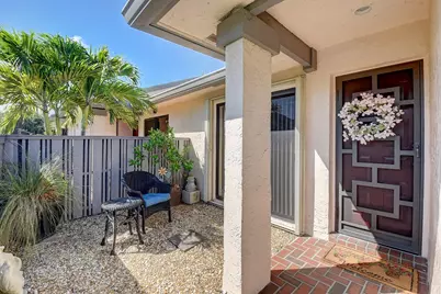 8458 Boca Glades Boulevard E, Boca Raton, FL 33434 - Photo 4