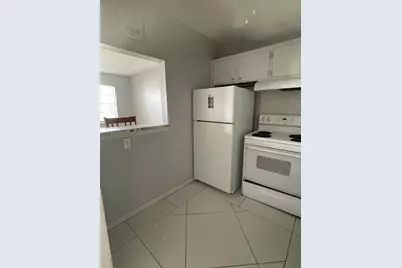 376 Windsor Q, West Palm Beach, FL 33417 - Photo 8