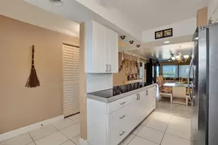 5860 NW 44th St, Lauderhill, FL 33319 - Photo 6
