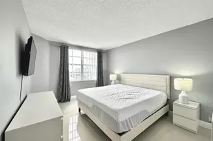 1985 S Ocean Dr, Hallandale Beach, FL 33009 - Photo 8