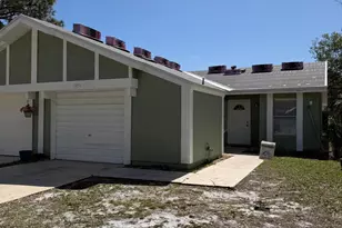 1456 SE Rivergreen Cir, Port Saint Lucie, FL 34952 - Photo 2