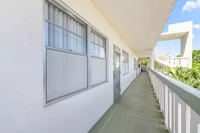 3043 Berkshire C, Deerfield Beach, FL 33442 - Photo 2
