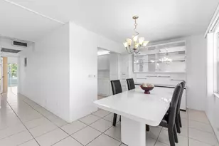 3043 Berkshire C, Deerfield Beach, FL 33442 - Photo 6