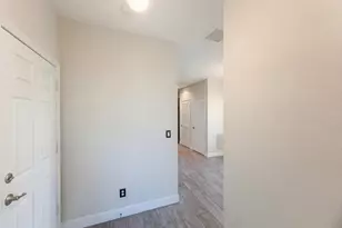 758 NE Hawks Ridge Way, Port Saint Lucie, FL 34983 - Photo 6