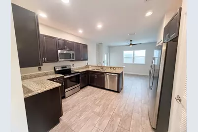758 NE Hawks Ridge Way, Port Saint Lucie, FL 34983 - Photo 2