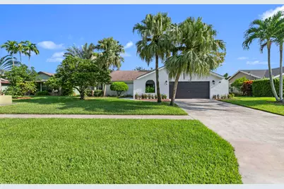 13781 Barberry Drive, Wellington, FL 33414 - Photo 1