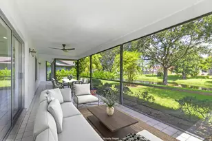 13781 Barberry Dr, Wellington, FL 33414 - Photo 16