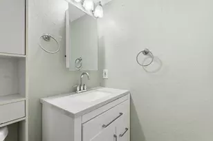 115 Markham F, Deerfield Beach, FL 33442 - Photo 18