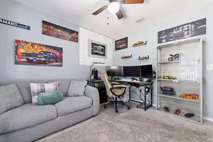 921 NE Zebrina Senda, Jensen Beach, FL 34957 - Photo 28