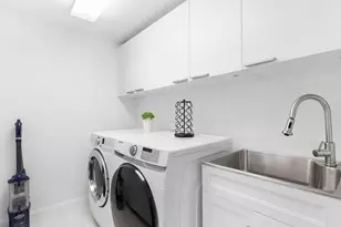 3535 S Ocean Dr, Hollywood, FL 33019 - Photo 30