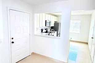 11697 SW 19th St, Miramar, FL 33025 - Photo 4