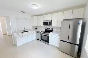 11697 SW 19th St, Miramar, FL 33025 - Photo 28