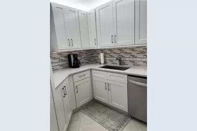 5851 Camino Del Sol #203, Boca Raton, FL 33433 - Photo 1