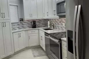 5851 Camino Del Sol, Boca Raton, FL 33433 - Photo 6