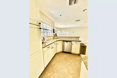 5342 Park Place Circle, Boca Raton, FL 33486 - Photo 14