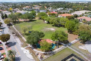 9778 NW 128th Ln, Hialeah Gardens, FL 33018 - Photo 34