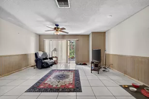 2641 W Gately Dr W, West Palm Beach, FL 33415 - Photo 8