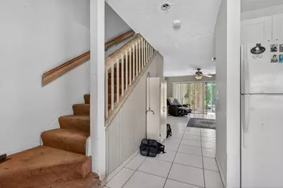 2641 W Gately Dr W #906, West Palm Beach, FL 33415 - Photo 2