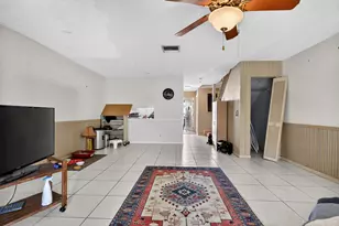 2641 W Gately Dr W, West Palm Beach, FL 33415 - Photo 10
