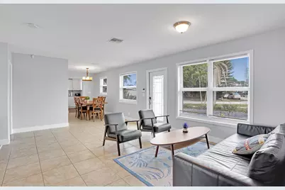 1325 SE 1st Avenue, Deerfield Beach, FL 33441 - Photo 8