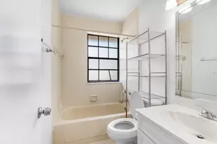 2646 Riverside Dr, Coral Springs, FL 33065 - Photo 10